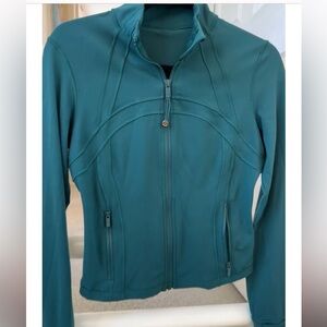 lululemon athletica Define Teal Cropped Jacket SZ 8